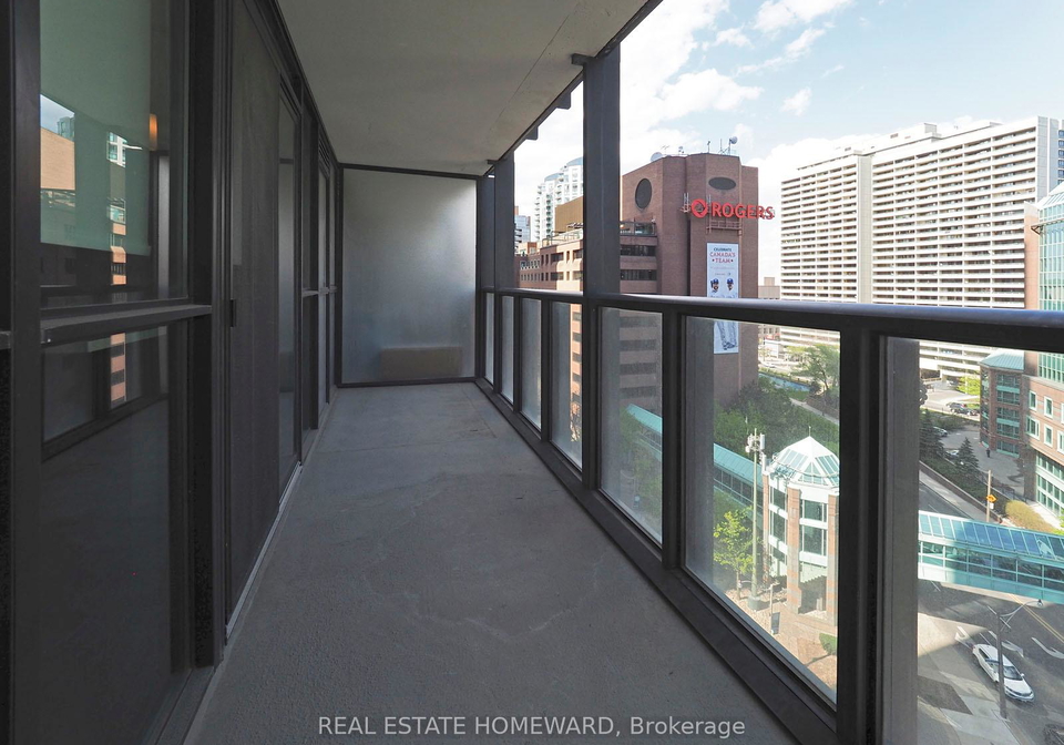 110-charles-street-e-toronto-ontario-c12348409