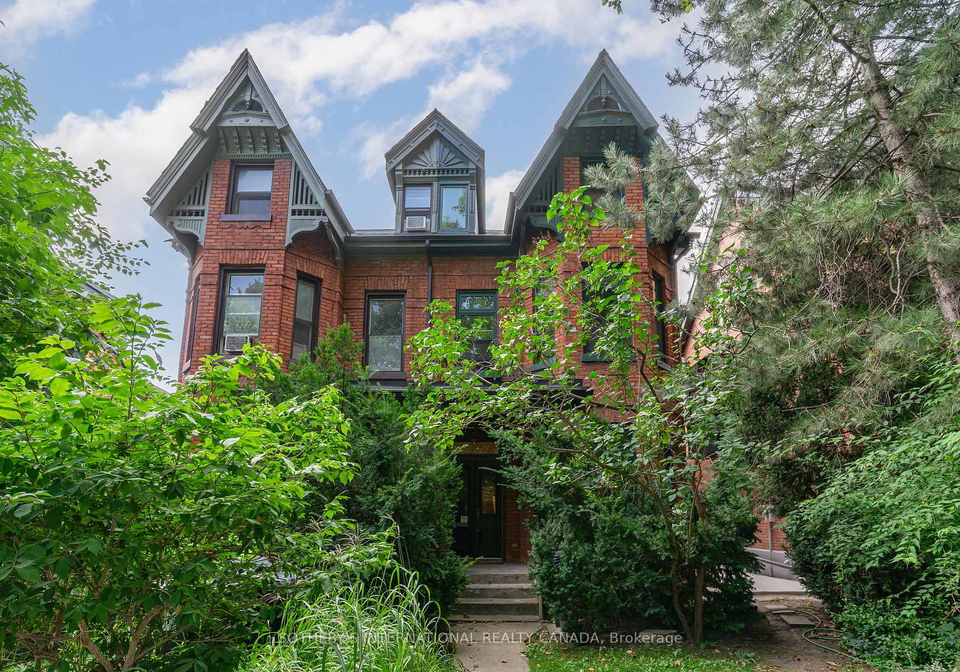 89-willcocks-street-toronto-ontario-c12348474
