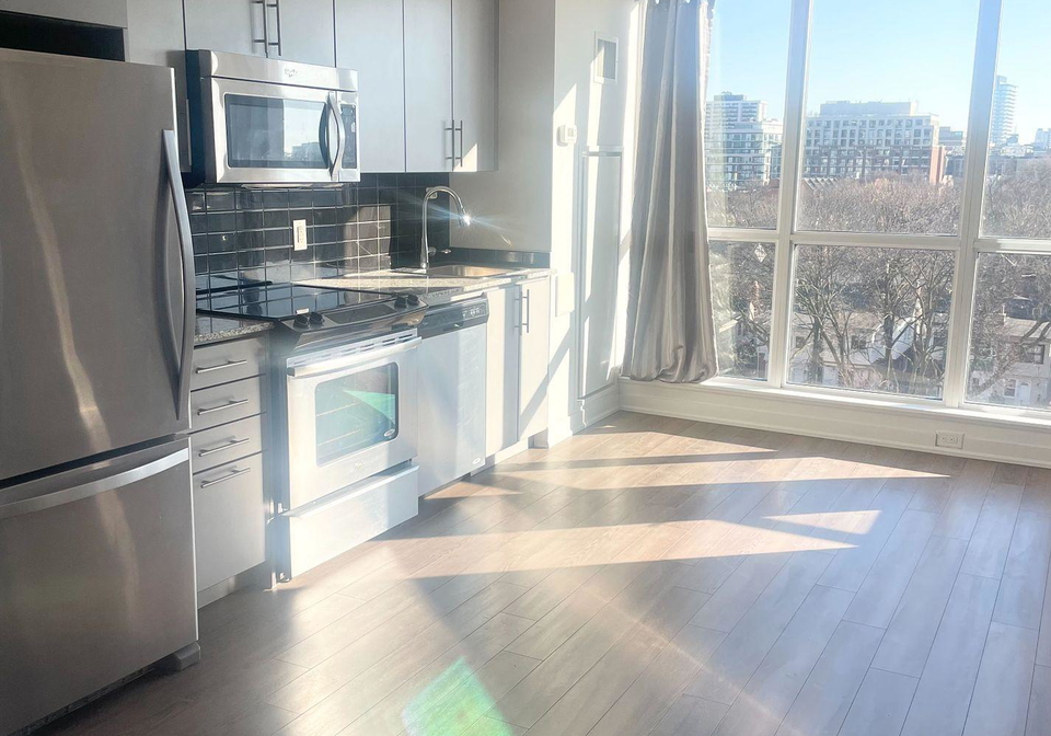 60-berwick-avenue-toronto-ontario-c12348487