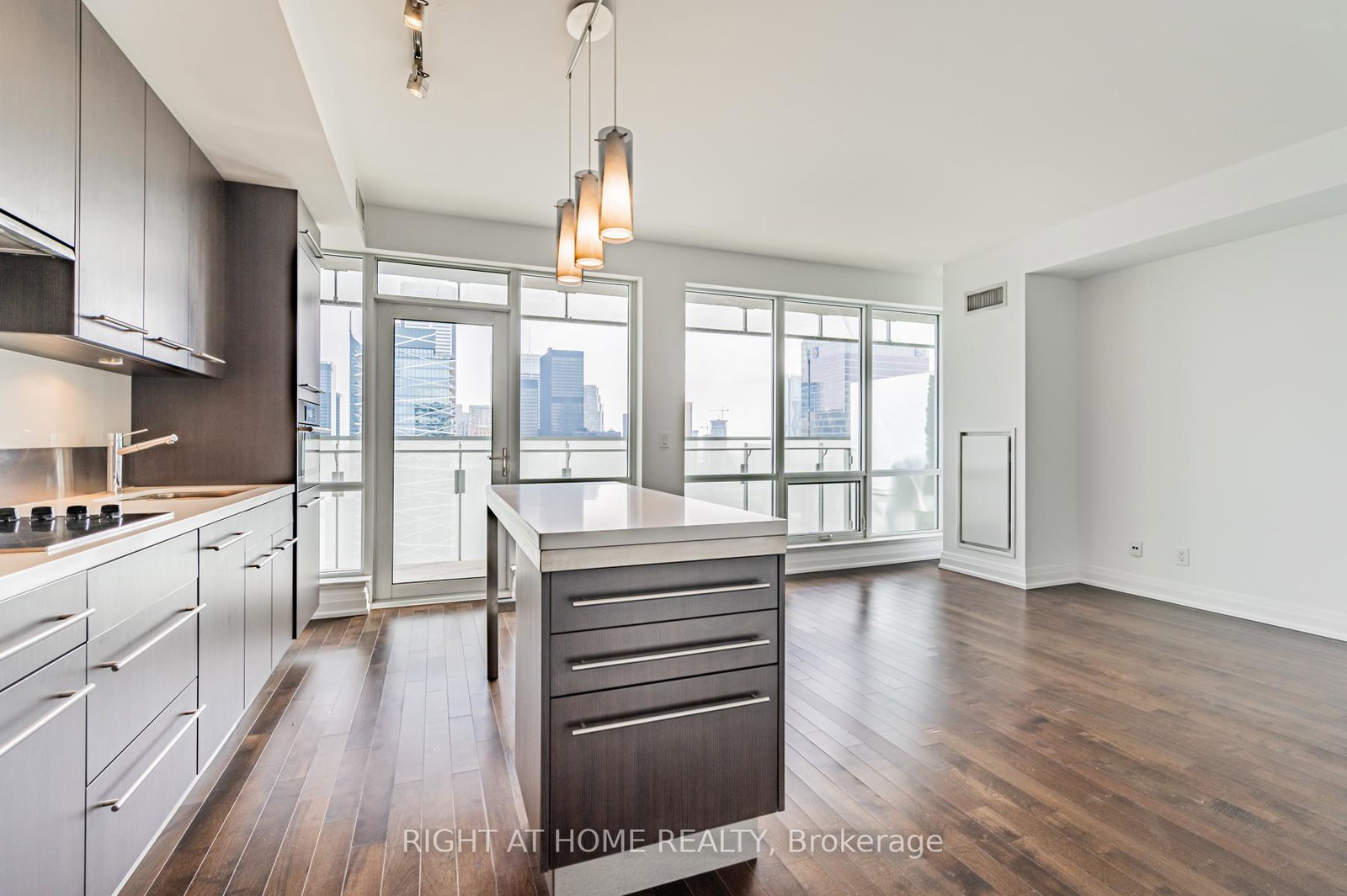 80-john-street-toronto-ontario-c12348623