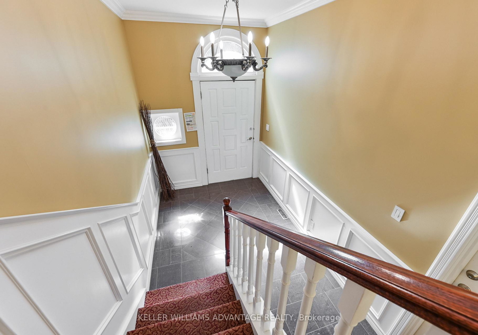 43-huntley-street-toronto-ontario-c12348639
