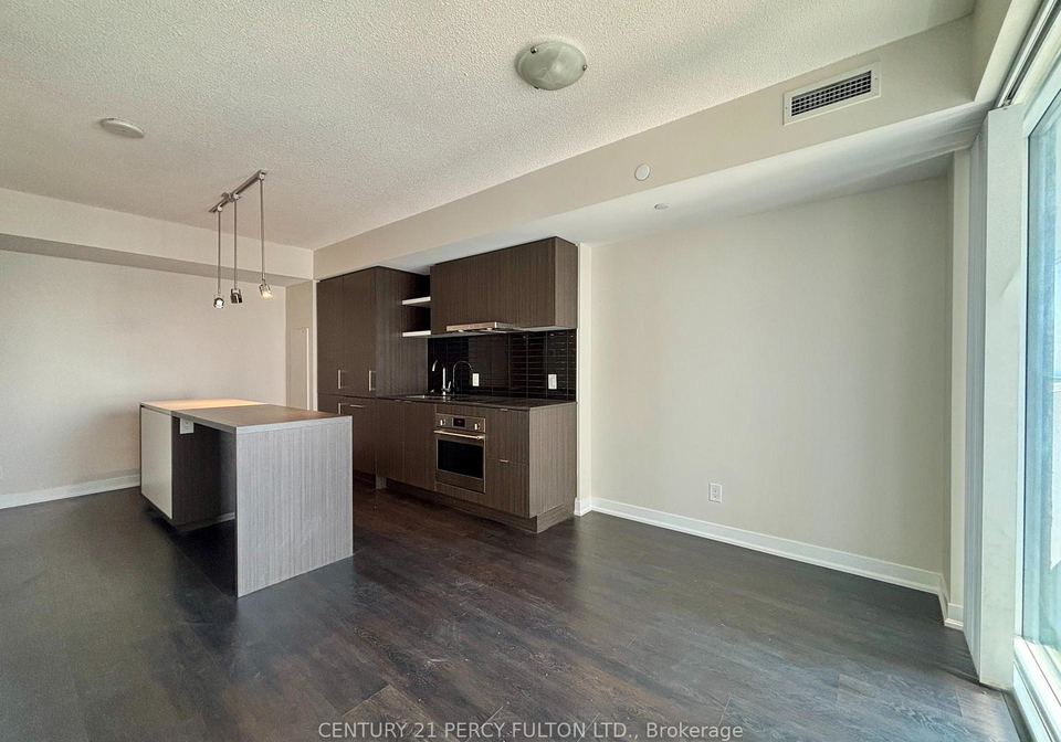 88-harbour-street-toronto-ontario-c12348676