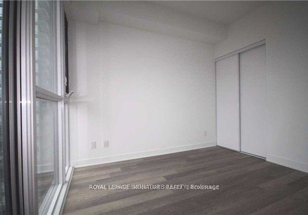290-adelaide-street-w-toronto-ontario-c12348855