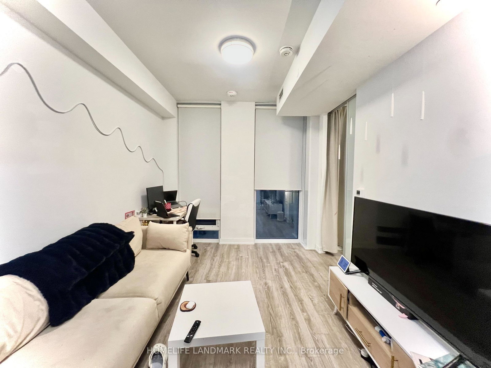 28-wellesley-street-e-toronto-ontario-c12348942