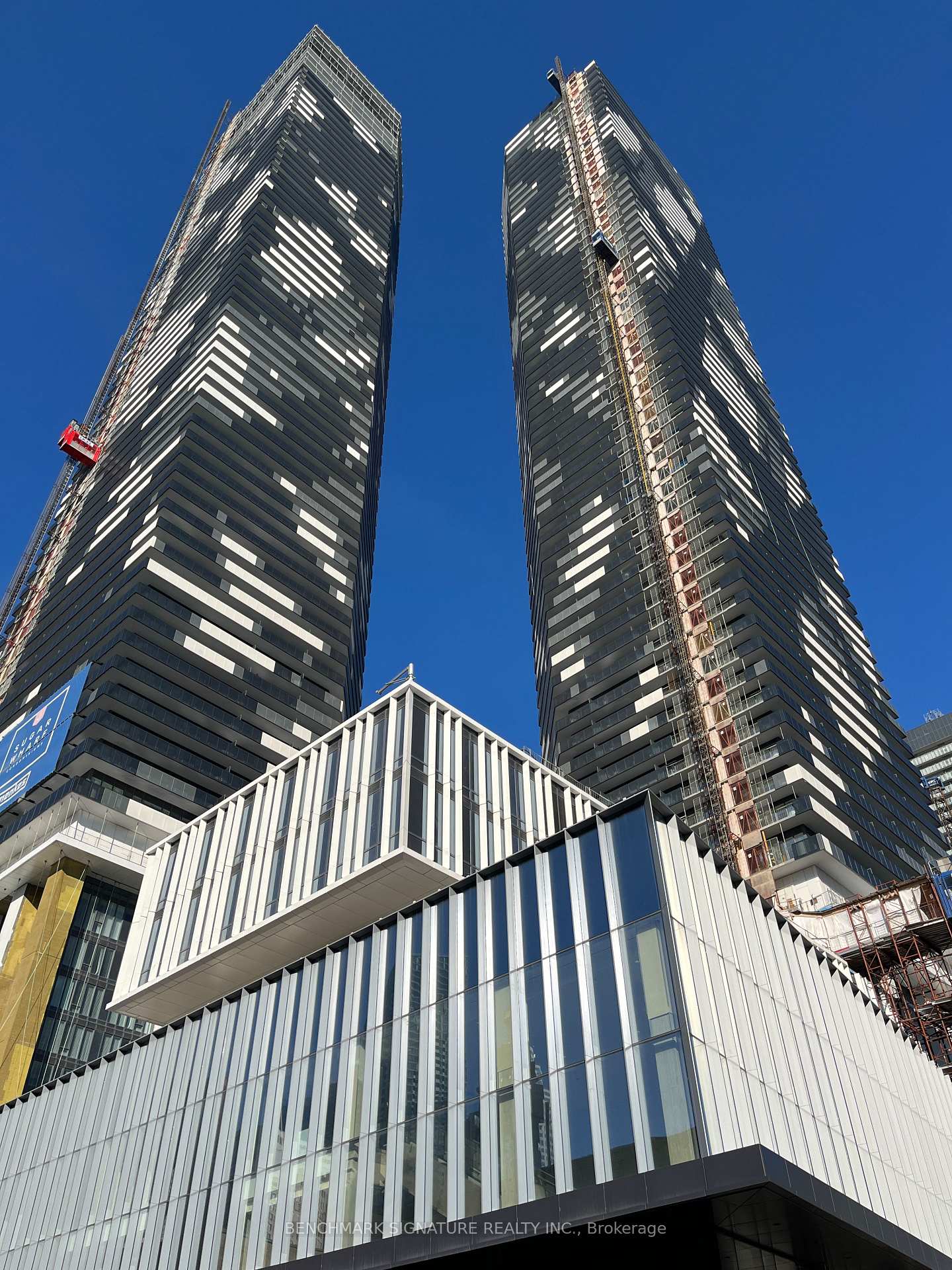 138-downes-street-toronto-ontario-c12349022