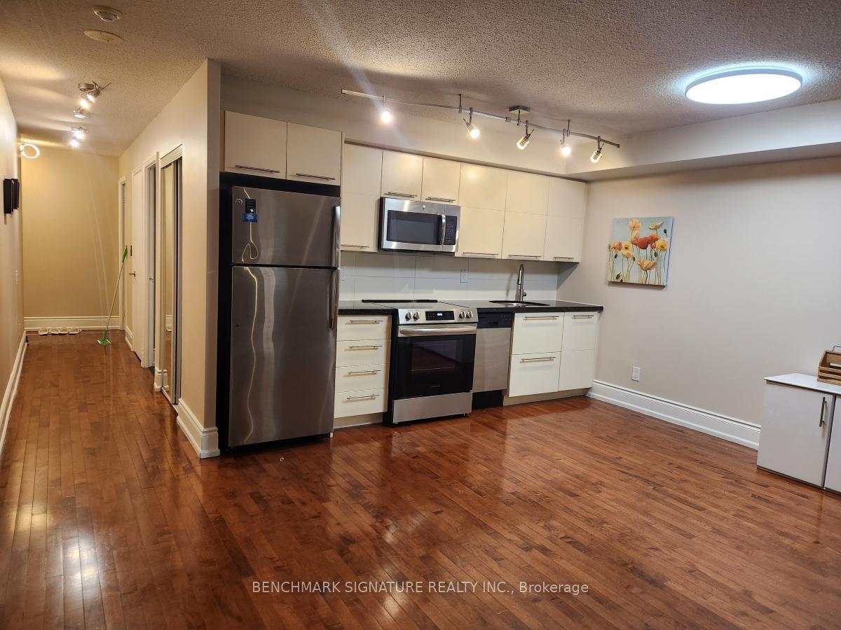 25-carlton-street-toronto-ontario-c12349027
