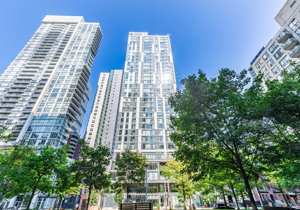 65-mutual-street-toronto-ontario-c12349105