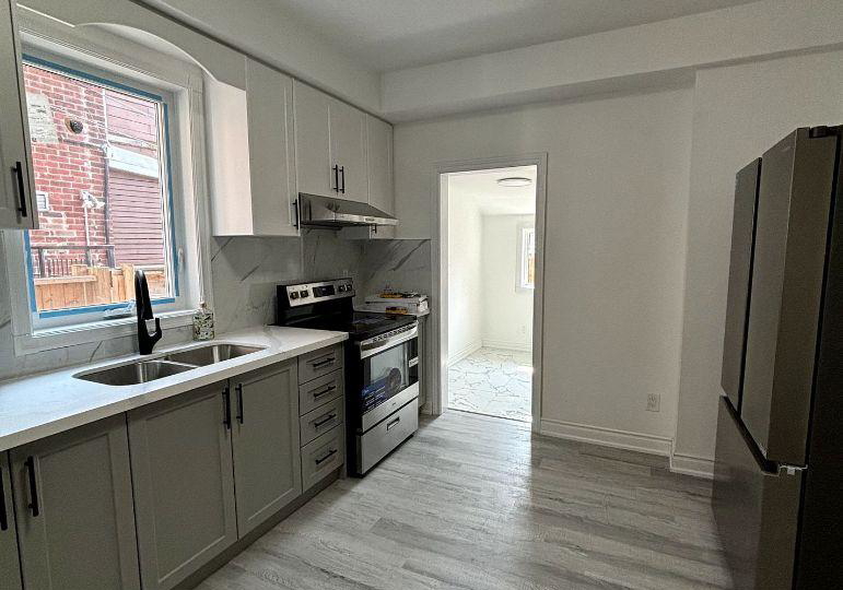 262-clinton-street-toronto-ontario-c12349229