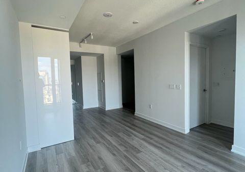 238-simcoe-street-toronto-ontario-c12349262