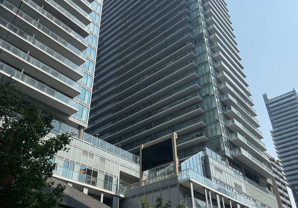 195-redpath-avenue-toronto-ontario-c12349342