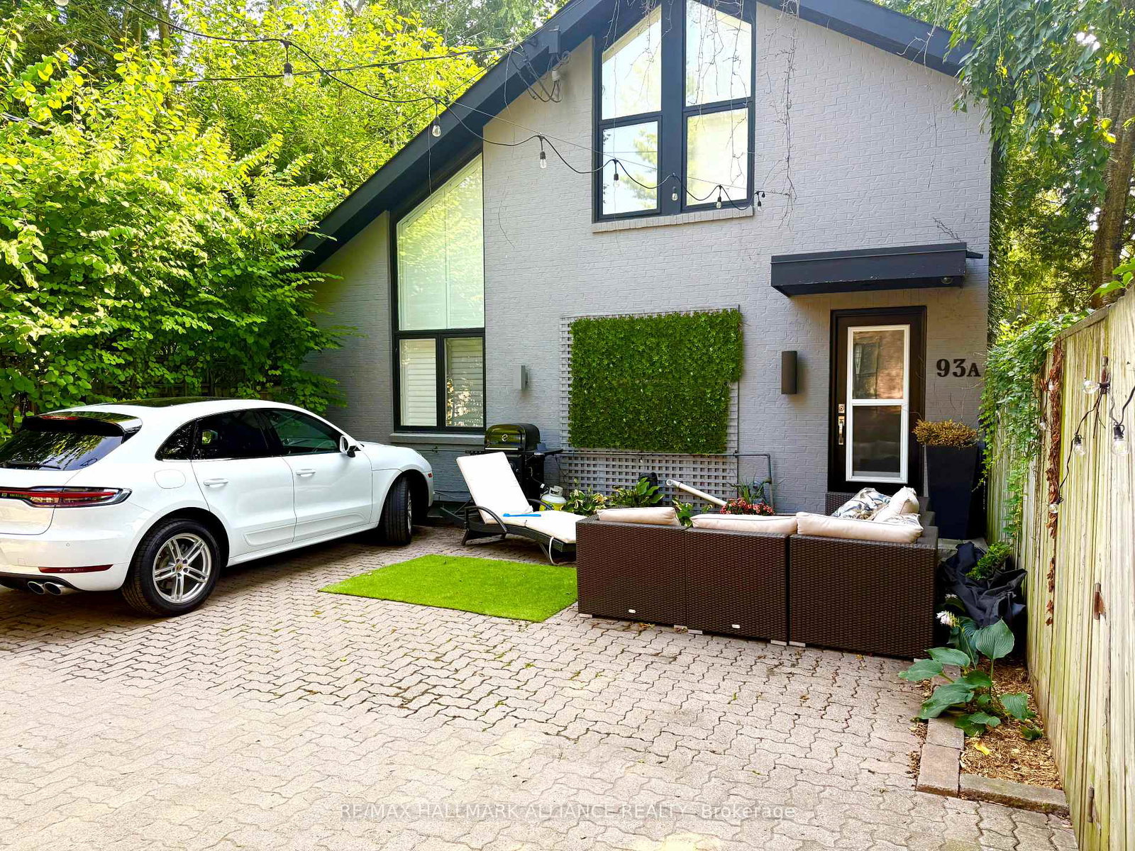 93a-balmoral-avenue-toronto-ontario-c12349383
