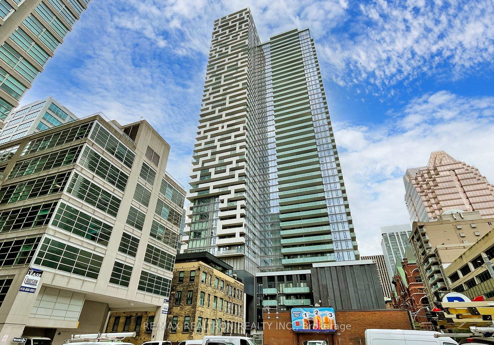 25-richmond-street-e-toronto-ontario-c12349402