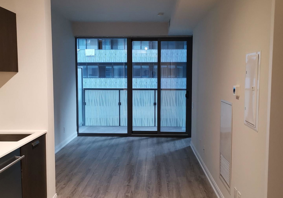 50-charles-street-e-toronto-ontario-c12349405