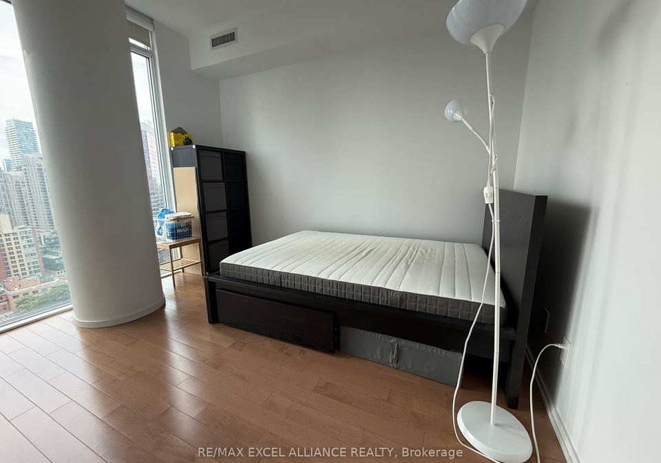 75-st-nicholas-street-toronto-ontario-c12349556