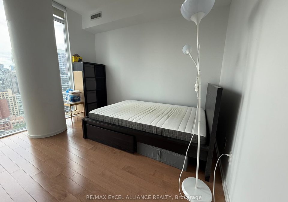 75-st-nicholas-street-toronto-ontario-c12349556