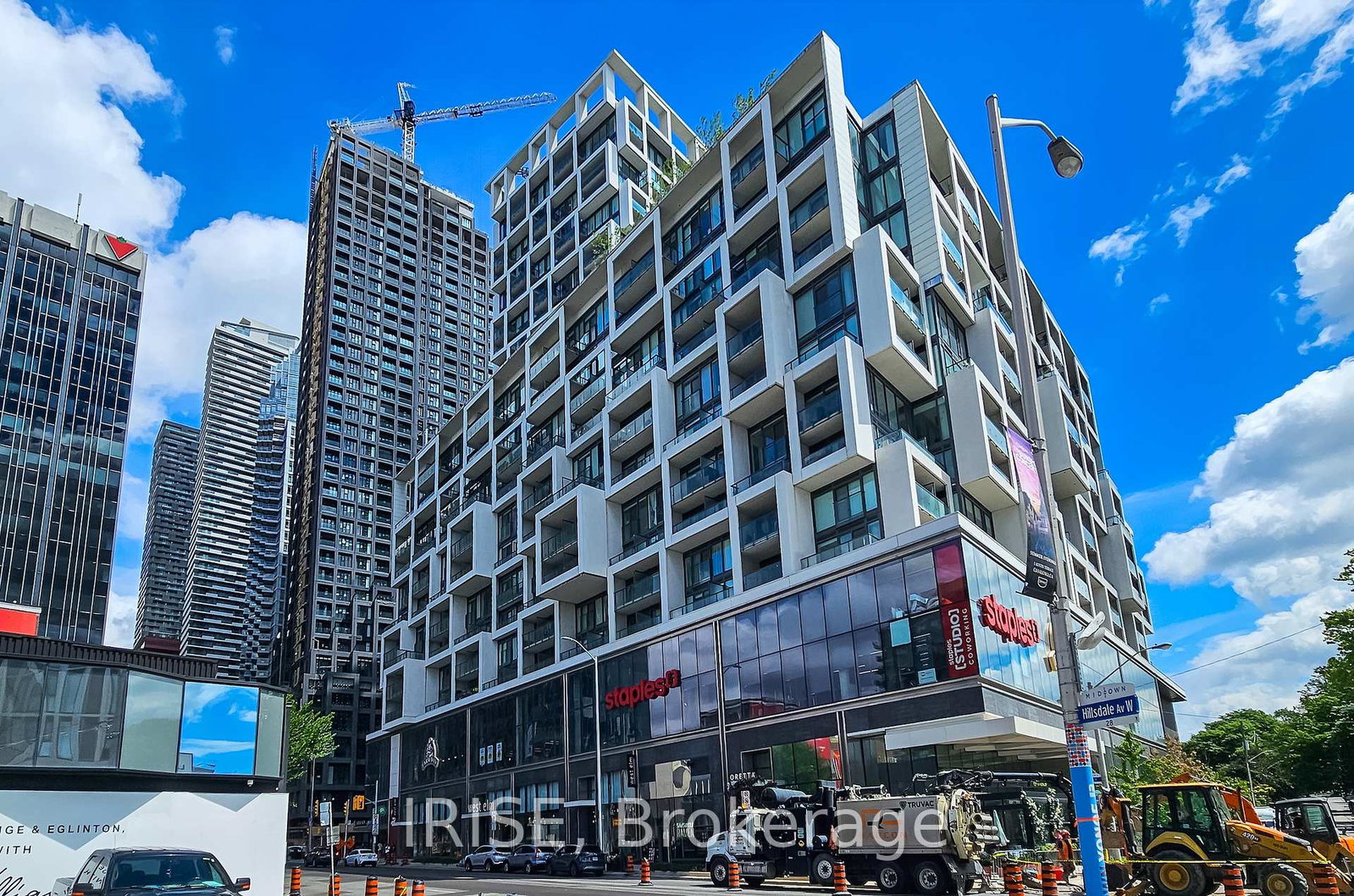 5-soudan-avenue-toronto-ontario-c12349619