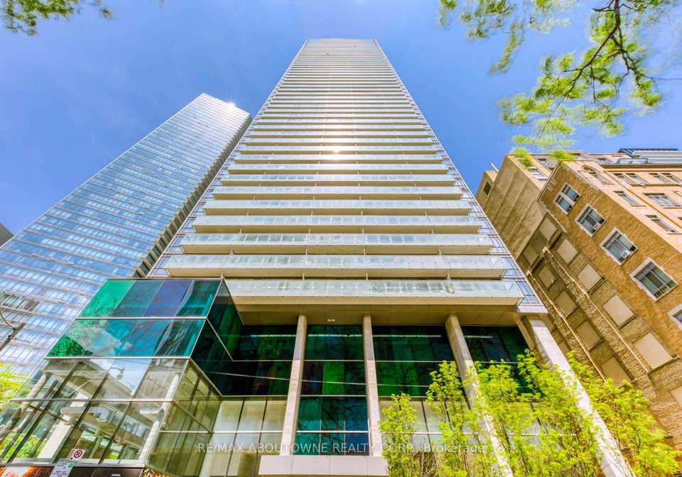 38-grenville-street-toronto-ontario-c12349676