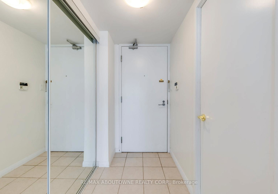 38-grenville-street-toronto-ontario-c12349676
