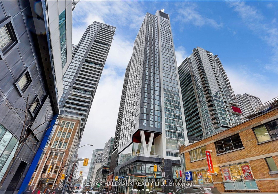 357-king-street-w-toronto-ontario-c12350014