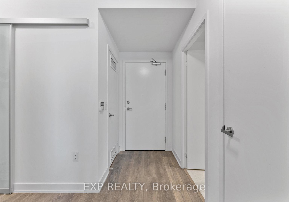 99-broadway-avenue-toronto-ontario-c12350339