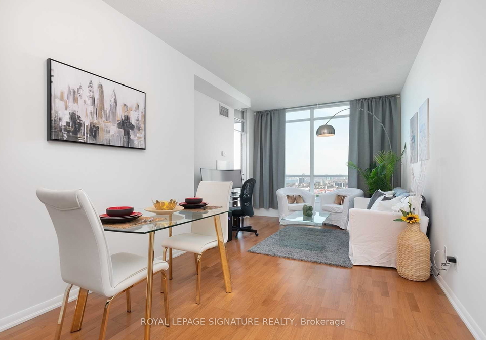 219-fort-york-boulevard-toronto-ontario-c12350435