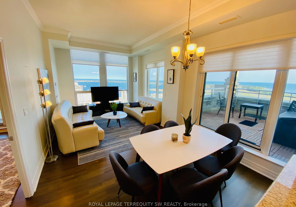 628-fleet-street-toronto-ontario-c12350454