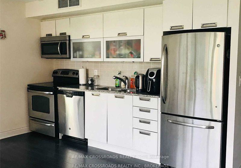28-ted-rogers-way-toronto-ontario-c12350507