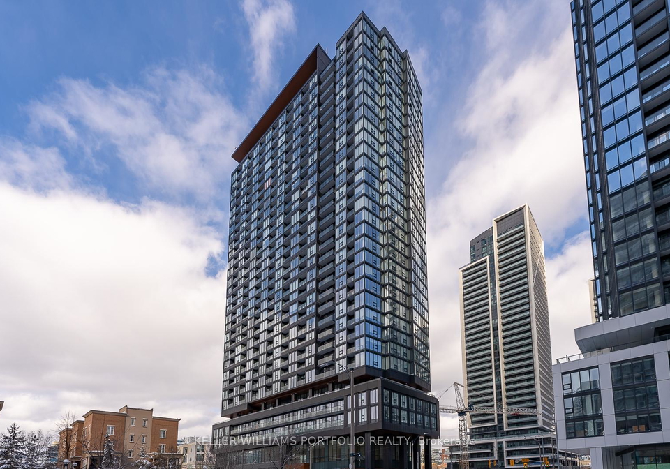 19-western-battery-road-toronto-ontario-c12350597