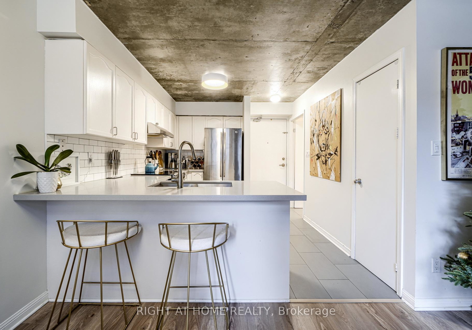 1029-king-street-w-toronto-ontario-c12350738