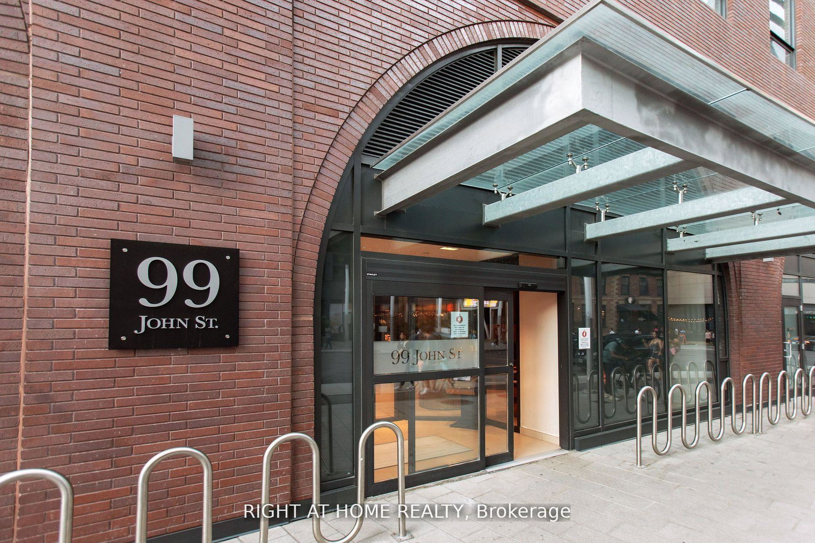 99-john-street-toronto-ontario-c12350774