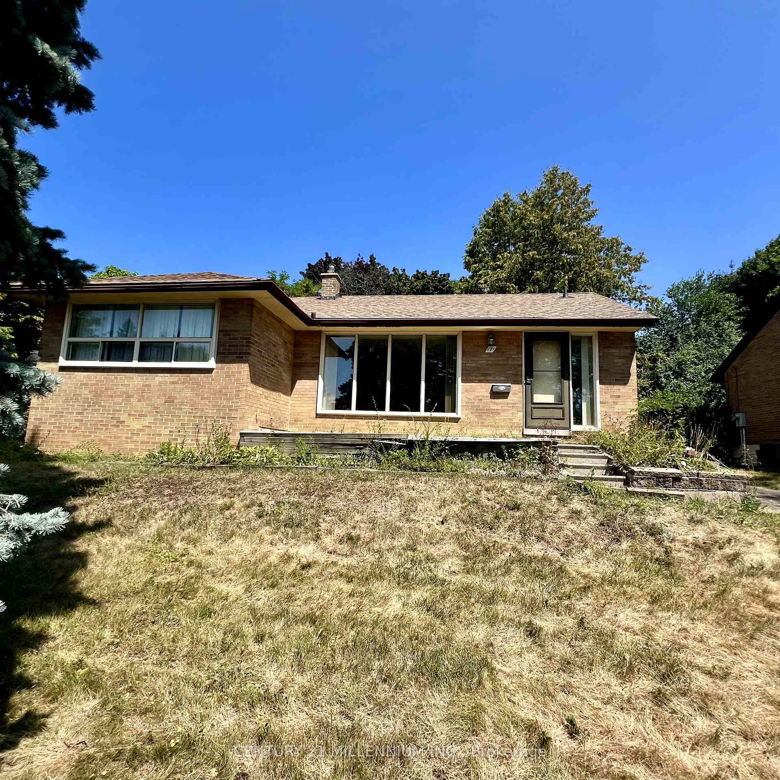 171-cottonwood-drive-north-york-ontario-c12350902