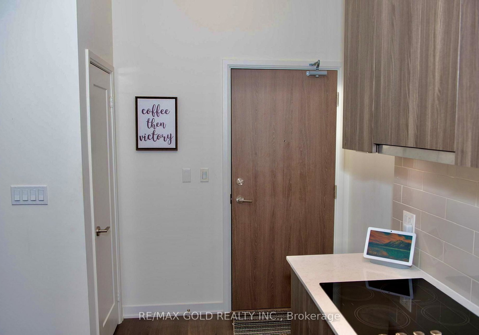 576-front-street-w-toronto-ontario-c12350935