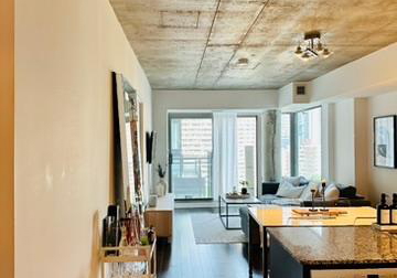 22-wellesley-street-e-toronto-ontario-c12351093