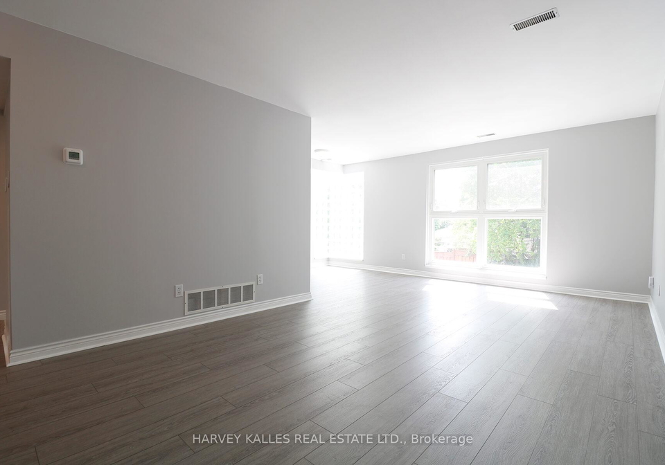 1424-bayview-avenue-toronto-ontario-c12351173