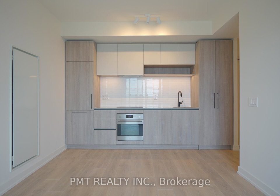 181-sterling-road-toronto-ontario-c12351182