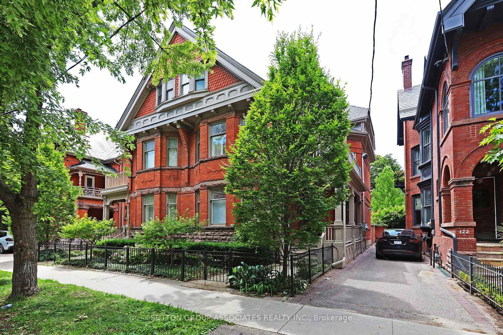 120-bedford-road-toronto-ontario-c12351197