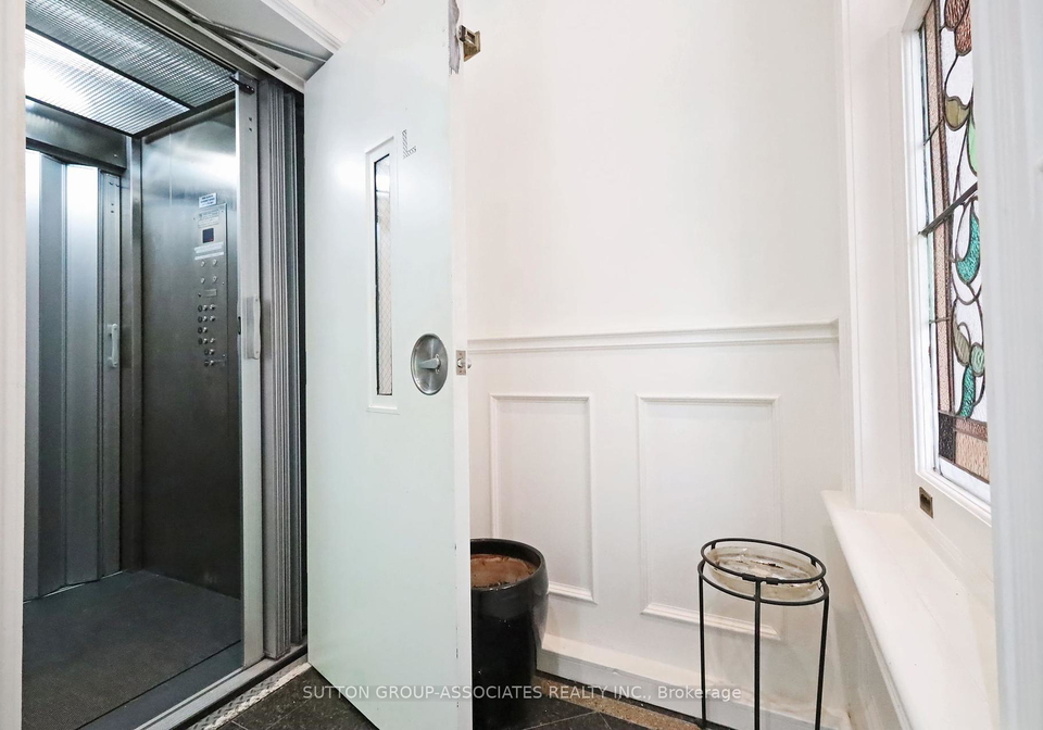 120-bedford-road-toronto-ontario-c12351197