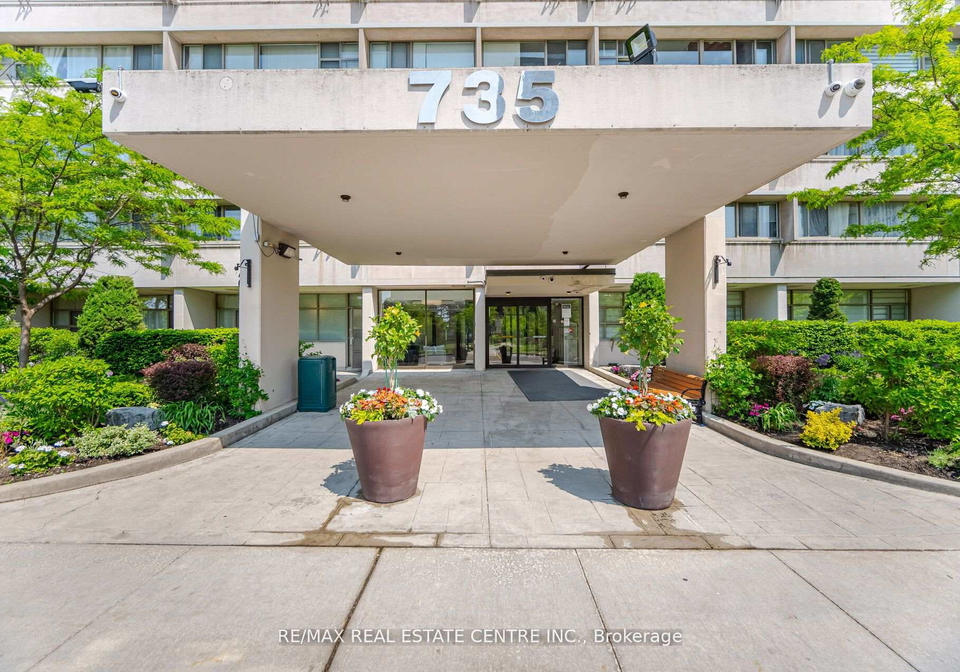 735-don-mills-road-east-york-ontario-c12351227