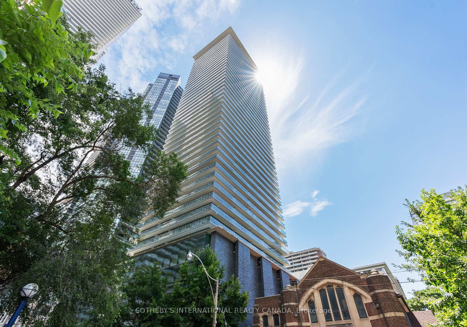 33-charles-street-e-toronto-ontario-c12351238