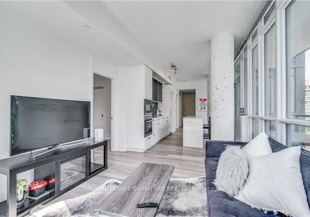 32-davenport-road-toronto-ontario-c12351295
