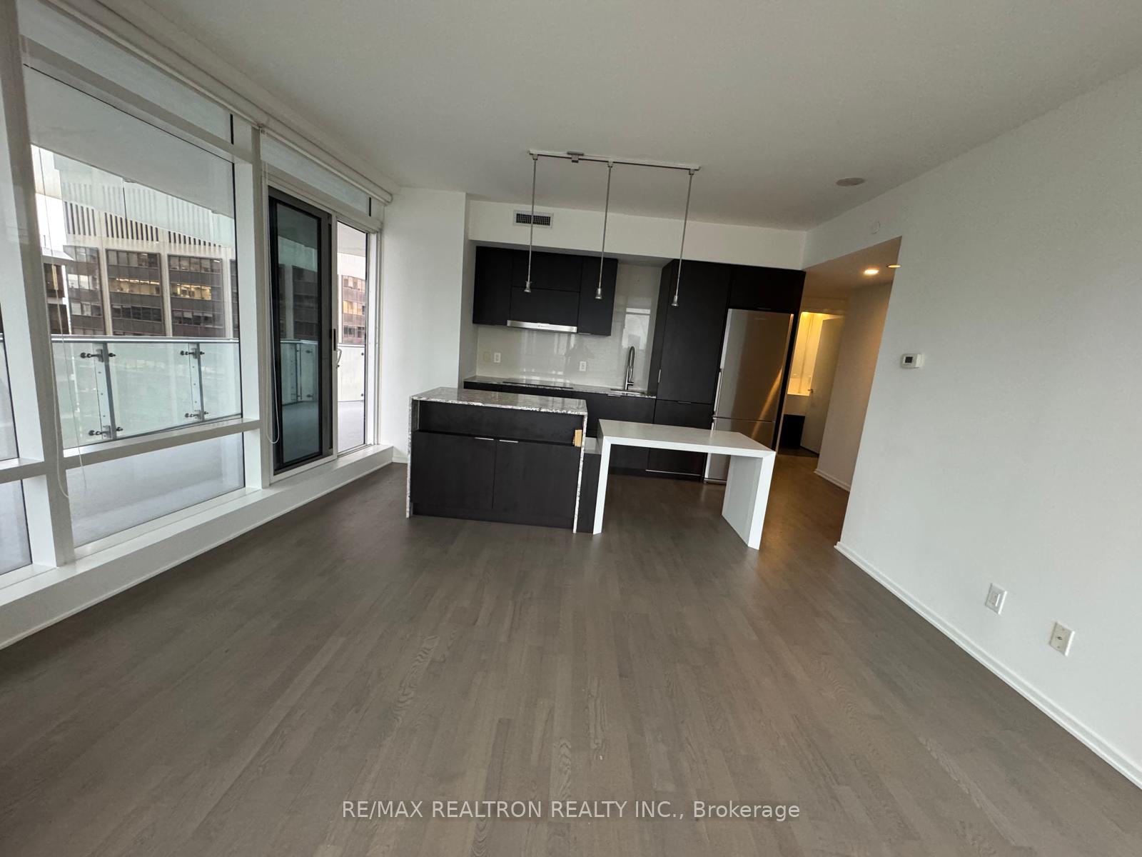 1-bloor-street-e-toronto-ontario-c12351490