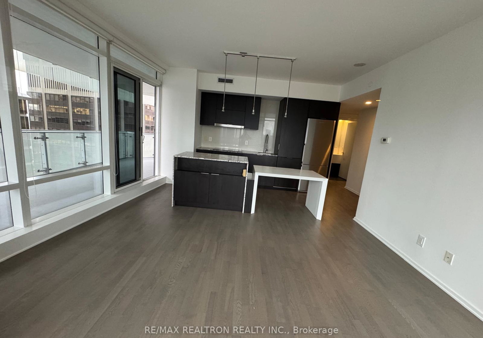 1-bloor-street-e-toronto-ontario-c12351490