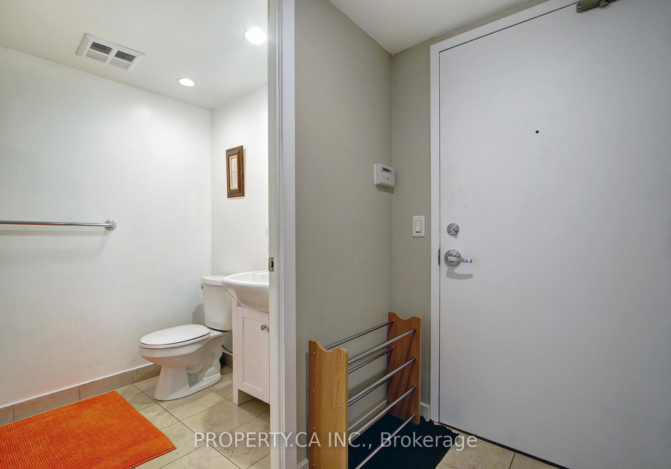 8-york-street-toronto-ontario-c12351708