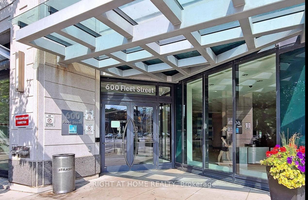 600-fleet-street-toronto-ontario-c12351767