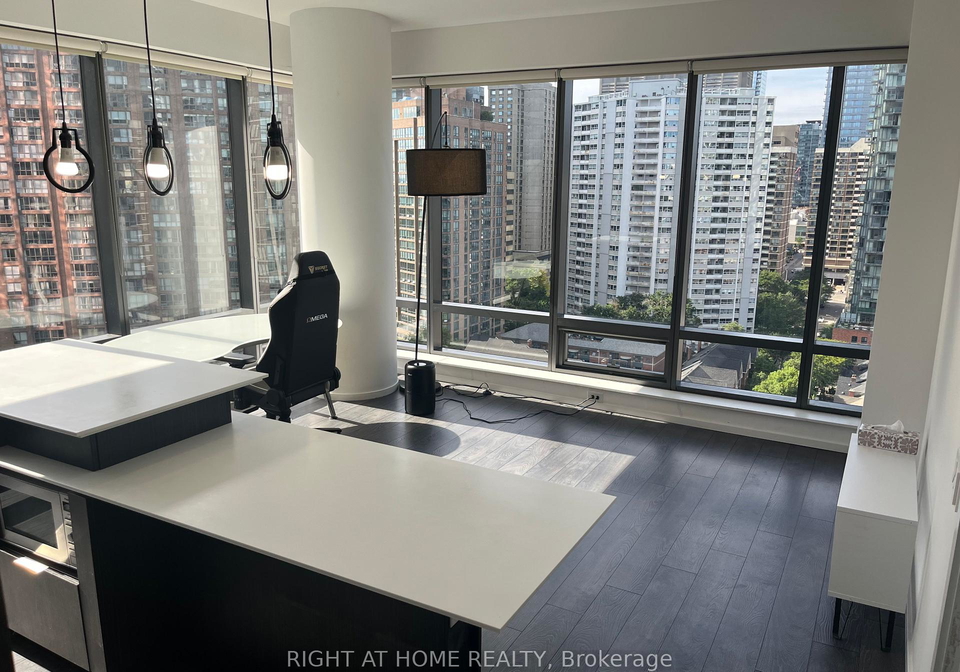 5-st-joseph-street-toronto-ontario-c12351817
