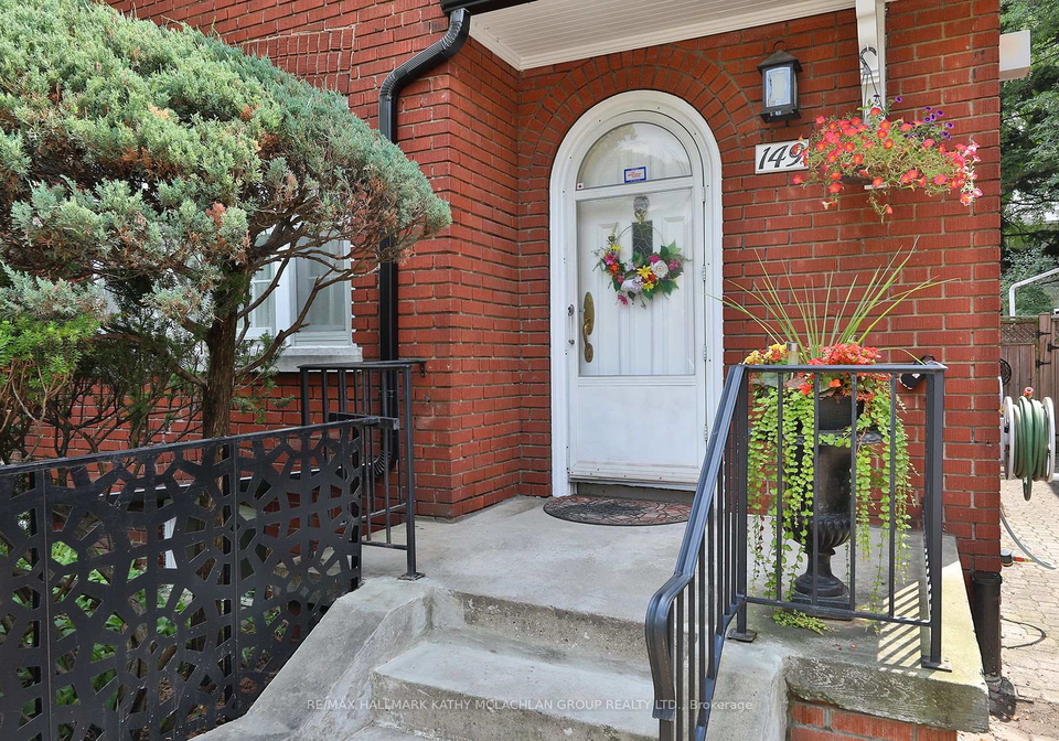 149-donlea-drive-east-york-ontario-c12352018