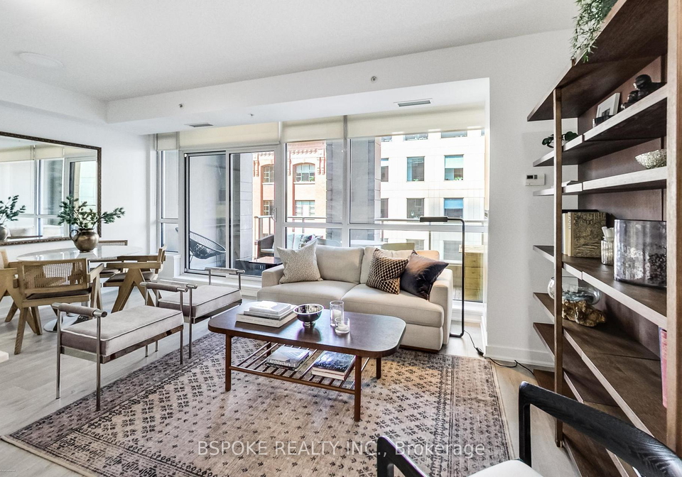 199-richmond-street-w-toronto-ontario-c12352078