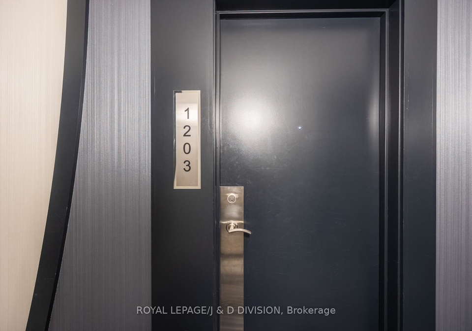 410-queens-quay-w-toronto-ontario-c12352384