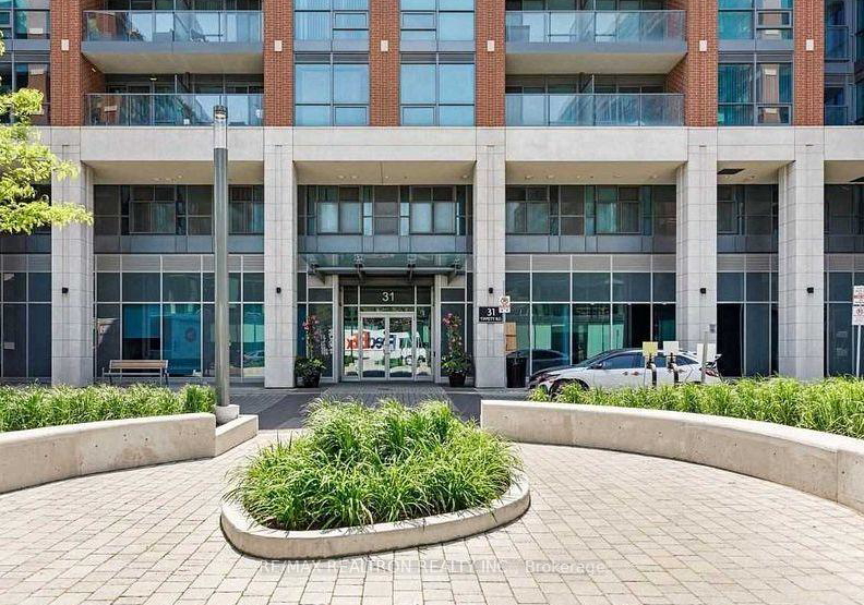 31-tippett-road-toronto-ontario-c12352435
