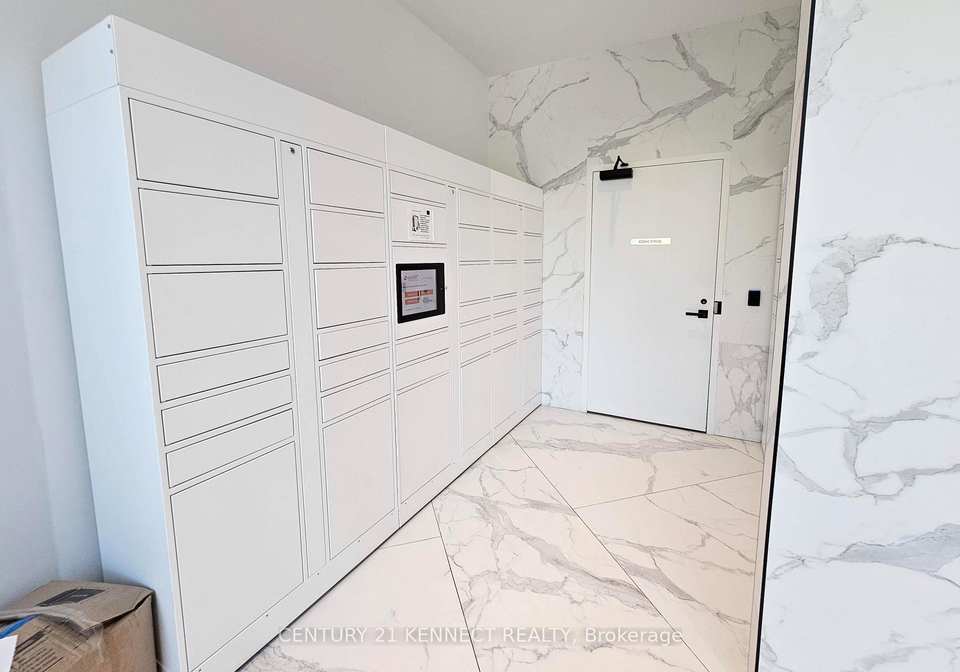 30-tretti-way-toronto-ontario-c12352443